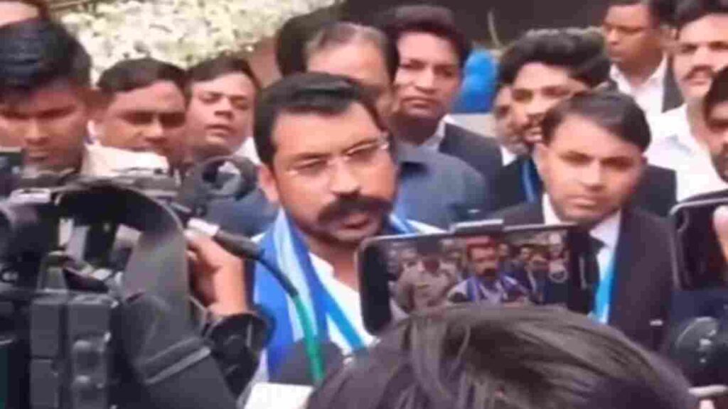 डॉ. अम्बेडकर प्रतिमा स्थापना विवाद पर चंद्रशेखर आज़ाद का बयान - Nagina News